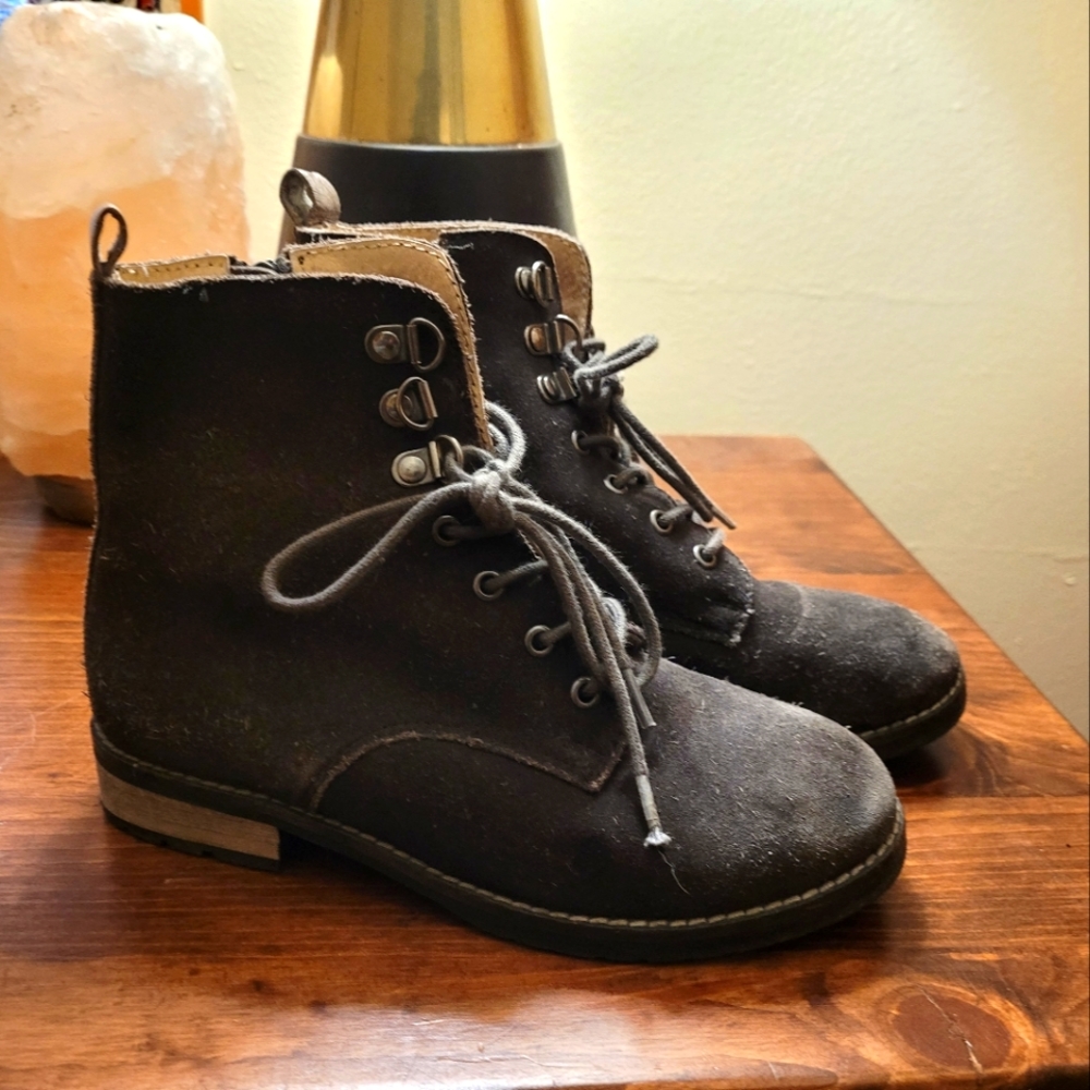 Mini Boden boots
